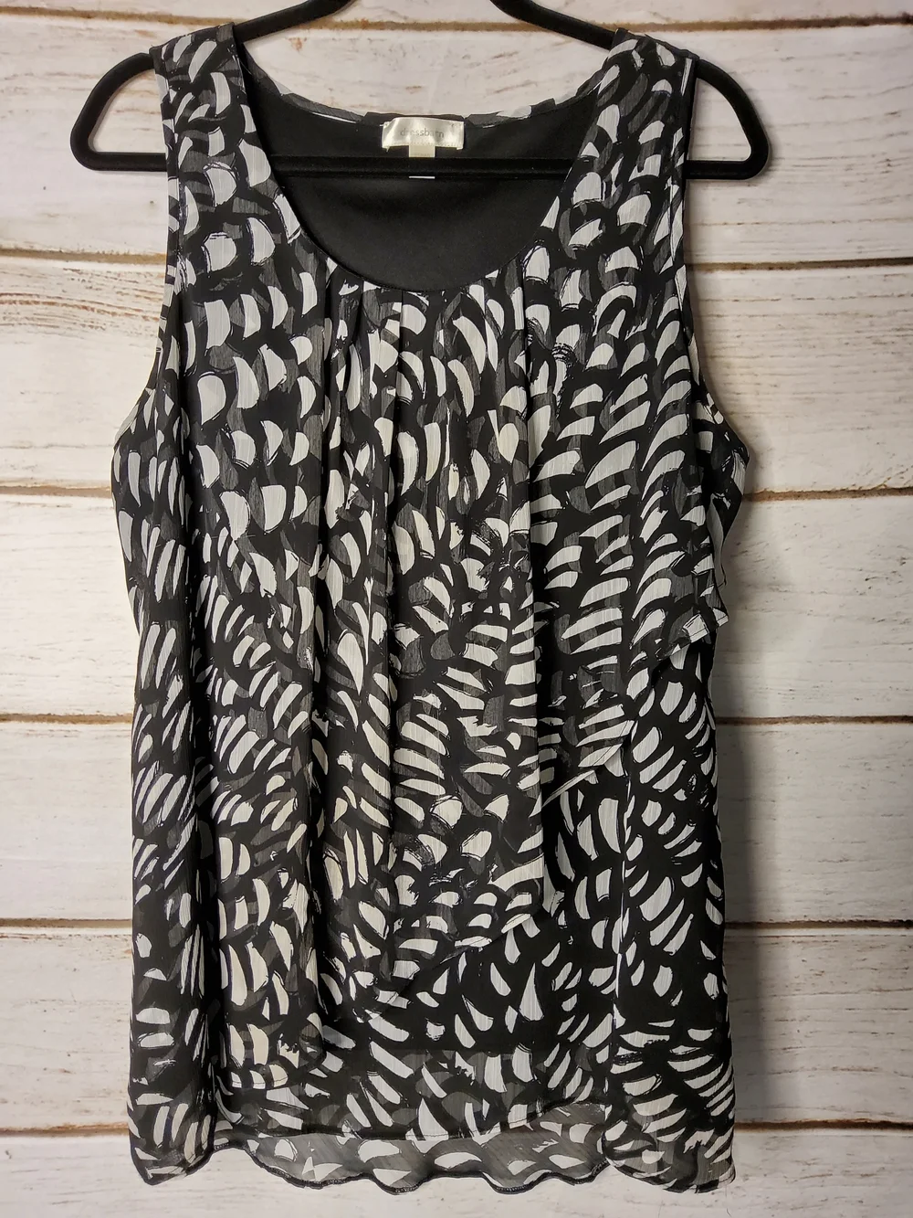 Dress Barn Black & White Printed Sleeveless Women's Camisole - Picture 2 of 6